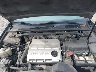 2003 Toyota Camry LE z VIN 4T1BF30K53U555156, wystawiony jako IAAI lot #42144121 z przebiegiem 300 328 mil mil oraz . Historia ofert i sprzedaży dostępna na DreamBid. Obrazek 10.
