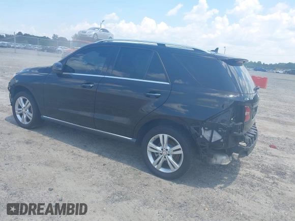 2015 Mercedes-Benz M 350 with VIN 4JGDA5JB2FA604188, listed as a IAAI auction lot 42544343 with 163,597 mi miles and . Bid and sale history available at DreamBid. Image 3.