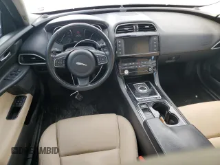2017 Jaguar XE 35t Premium with VIN SAJAJ4BV4HA975304, listed as a Copart auction lot 89259695 with 134,609 mi miles and Salvage Title. Bid and sale history available at carsss.com. Image 8.
