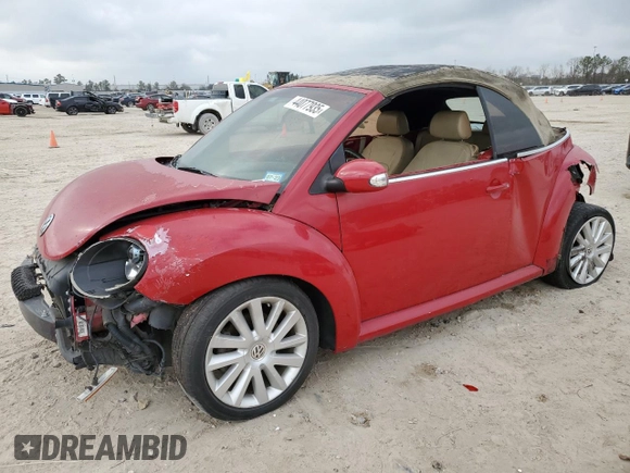 2008 Volkswagen Beetle SE with VIN 3VWRF31YX8M409219, listed as a Copart auction lot 45385085 with 85,734 mi miles and Salvage title. Bid and sale history available at DreamBid. Image 1.