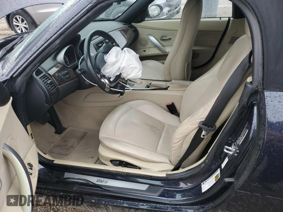 2007 BMW Z4 3.0i with VIN 4USBU33567LW72248, listed as a Copart auction lot 77767364 with 0 mi miles and Salvage Title. Bid and sale history available at carsss.com. Image 7.