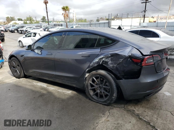 2023 Tesla Model 3 z VIN 5YJ3E1EA7PF695756, wystawiony jako Copart lot #44460865 z przebiegiem 24 033 mil mil oraz Szkoda całkowita • Salvage title. Historia ofert i sprzedaży dostępna na DreamBid. Obrazek 2.