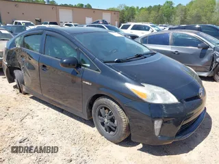 2014 Toyota Prius Four with VIN JTDKN3DUXE0364913, listed as a IAAI auction lot 41998340 with 113,541 mi miles. Bid and sale history available at carsss.com. Image 1.