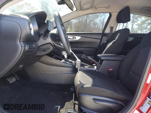 2022 Kia Forte LXS with VIN 3KPF24AD8NE447915, listed as a Copart auction lot 50228285 with 65,992 mi miles and Salvage Title. Bid and sale history available at carsss.com. Image 7.