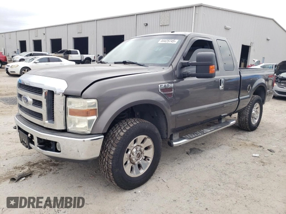 2008 Ford Super Duty F-250 SRW XL with VIN 1FTSX21R58EA51327, listed as a Copart auction lot 44425745 with 139,712 mi miles and Clean Title. Bid and sale history available at carsss.com. Image 1.