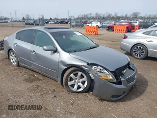 2008 Nissan Altima 2.5 SL with VIN 1N4AL21EX8N450423, listed as a IAAI auction lot 41854722 with 169,390 mi miles. Bid and sale history available at carsss.com. Image 1.