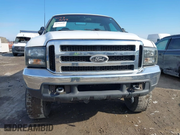 1999 Ford Super Duty F-250 XL with VIN 1FTNF21F3XEC26324, listed as a IAAI auction lot 41433149 with 203,634 mi miles. Bid and sale history available at carsss.com. Image 6.
