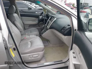 2006 Lexus RX 400h with VIN JTJHW31U060023031, listed as a IAAI auction lot 42070961 with 212,816 mi miles and . Bid and sale history available at DreamBid. Image 5.