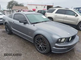 2007 Ford Mustang GT Deluxe with VIN 1ZVFT82H575260357, listed as a IAAI auction lot 41660003 with 192,320 mi miles. Bid and sale history available at carsss.com. Image 1.