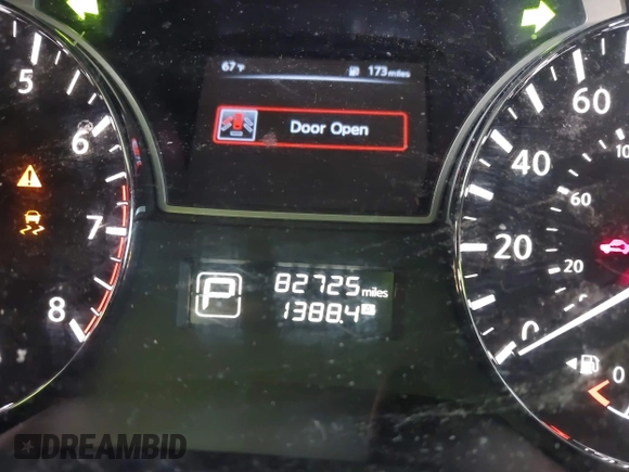 2015 Nissan Pathfinder S with VIN 5N1AR2MN2FC643352, listed as a IAAI auction lot 42065631 with 82,725 mi miles. Bid and sale history available at carsss.com. Image 14.