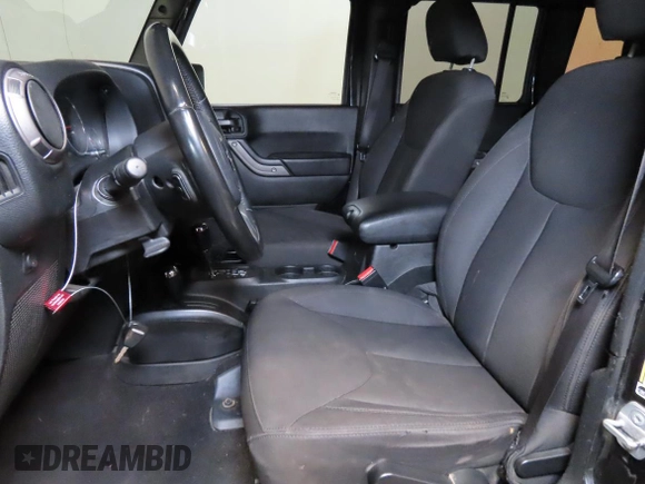 2018 Jeep Wrangler Unlimited Sport S with VIN 1C4HJWDG8JL927497, listed as a Copart auction lot 62701315 with 91,992 mi miles and Salvage title. Bid and sale history available at DreamBid. Image 9.