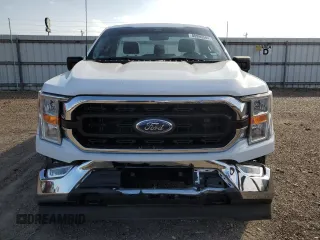 2022 Ford F-150 XL with VIN 1FTMF1E58NKE13404, listed as a Copart auction lot 80990584 with 24,179 mi miles and Salvage Title. Bid and sale history available at DreamBid. Image 5.