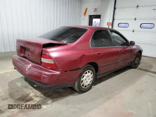 1994 Honda Accord LX with VIN 1HGCD5633RA020090, listed as a Copart auction lot 85233204 with 55,909 mi miles and Salvage Title. Bid and sale history available at carsss.com. Image 3.