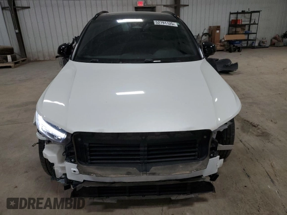 2021 Volvo XC40 with VIN YV4ED3UR3M2533813, listed as a Copart auction lot 52791125 with 32,111 mi miles and Salvage title. Bid and sale history available at DreamBid. Image 5.