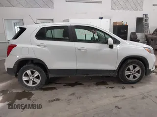 2017 Chevrolet Trax LS with VIN KL7CJNSB3HB127456, listed as a IAAI auction lot 41602979 with 73,564 mi miles. Bid and sale history available at carsss.com. Image 13.