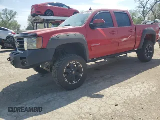 2010 GMC Sierra 1500 SLT z VIN 3GTRKWE38AG260022, wystawiony jako Copart lot #53479415 z przebiegiem 205 463 mil mil oraz Szkoda całkowita • Salvage title. Historia ofert i sprzedaży dostępna na DreamBid. Obrazek 1.