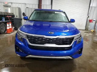 2021 Kia Seltos EX with VIN KNDERCAA4M7167334, listed as a Copart auction lot 42635885 with 26,964 mi miles and Salvage Title. Bid and sale history available at carsss.com. Image 5.