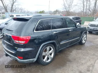 2013 Jeep Grand Cherokee Overland with VIN 1C4RJFCG8DC614542, listed as a IAAI auction lot 41733846 with 44,131 mi miles. Bid and sale history available at carsss.com. Image 4.