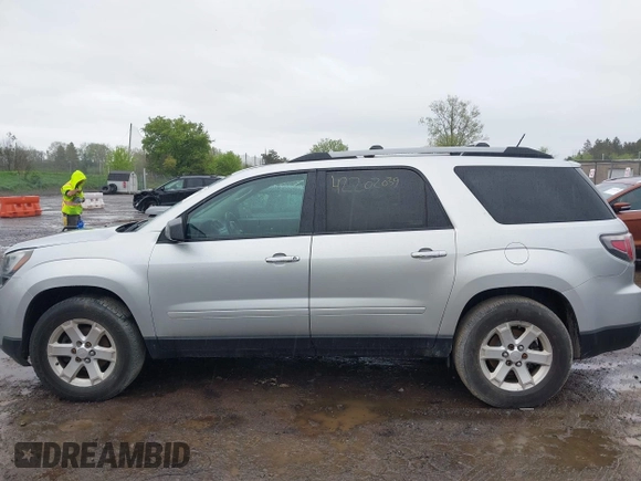 2015 GMC Acadia SLE with VIN 1GKKVPKD7FJ351675, listed as a IAAI auction lot 42202039 with 186,775 mi miles and . Bid and sale history available at carsss.com. Image 14.