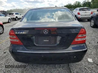 2003 Mercedes-Benz C 240 z VIN WDBRF61J93E013383, wystawiony jako Copart lot #55706845 z przebiegiem 201 576 mil mil oraz Szkoda całkowita • Salvage title. Historia ofert i sprzedaży dostępna na DreamBid. Obrazek 6.