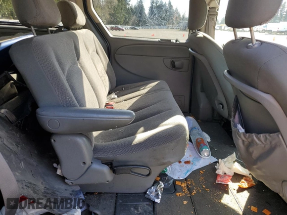 2007 Dodge Grand Caravan SE with VIN 1D4GP24R97B166226, listed as a Copart auction lot 52007485 with 217,468 mi miles and Salvage Title. Bid and sale history available at DreamBid. Image 12.