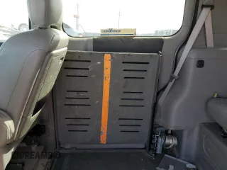 2007 Chevrolet Uplander Cargo z VIN 1GBDV131X7D154400, wystawiony jako Copart lot #48809105 z przebiegiem 74 327 mil mil oraz Szkody całkowita. Historia ofert i sprzedaży dostępna na DreamBid. Obrazek 11.