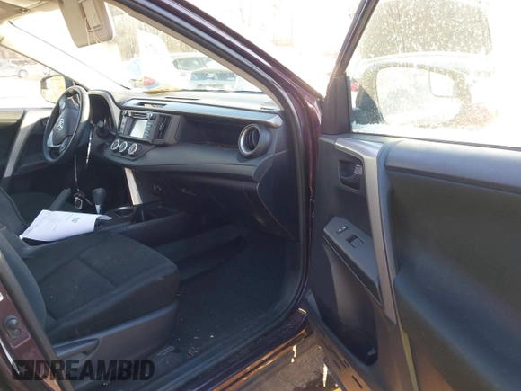 2016 Toyota RAV4 LE with VIN 2T3BFREV5GW516232, listed as a IAAI auction lot 41406075 with 62,333 mi miles. Bid and sale history available at carsss.com. Image 5.