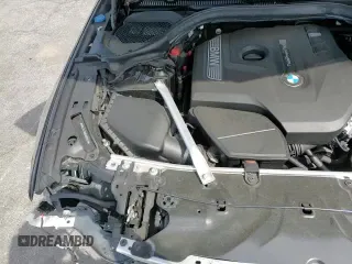 2019 BMW 5 Series 530i xDrive z VIN WBAJA7C56KG909983, wystawiony jako Copart lot #70495795 z przebiegiem 23 117 mil mil oraz Szkoda całkowita • Salvage title. Historia ofert i sprzedaży dostępna na DreamBid. Obrazek 14.