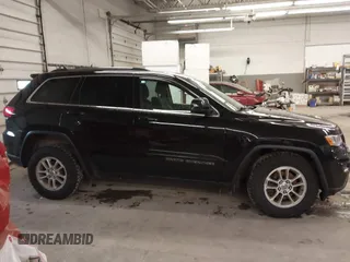 2018 Jeep Grand Cherokee Laredo E with VIN 1C4RJFAG0JC154937, listed as a IAAI auction lot 41966764 with 85,415 mi miles and . Bid and sale history available at DreamBid. Image 14.