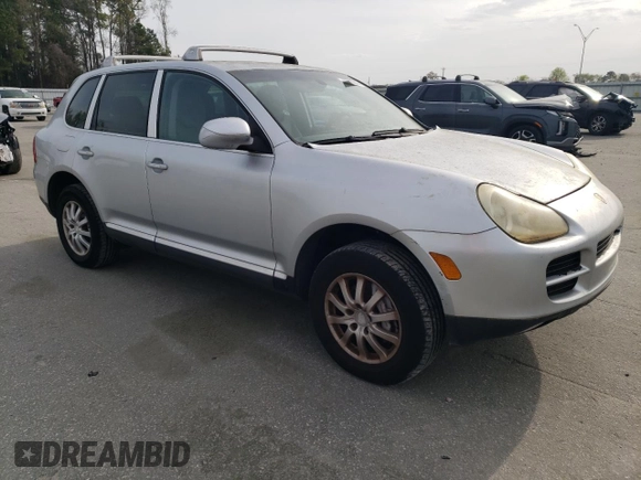 2004 Porsche Cayenne with VIN WP1AA29P54LA23905, listed as a Copart auction lot 46808945 with 232,504 mi miles and Clean Title. Bid and sale history available at carsss.com. Image 4.