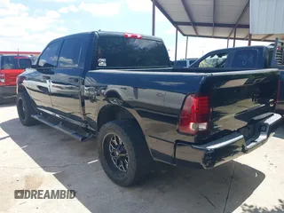 2014 Ram 1500 Express z VIN 1C6RR6KG5ES454063, wystawiony jako IAAI lot #42461593 z przebiegiem 118 090 mil mil oraz . Historia ofert i sprzedaży dostępna na DreamBid. Obrazek 3.