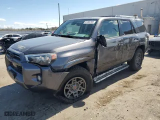 2020 Toyota 4Runner SR5 with VIN JTEBU5JR9L5758509, listed as a Copart auction lot 51366765 with 87,533 mi miles and Salvage Title. Bid and sale history available at carsss.com. Image 1.