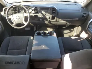 2007 Chevrolet Silverado 1500 LT w/1LT with VIN 2GCEC19J271614884, listed as a Copart auction lot 84551504 with 147,445 mi miles and Salvage Title. Bid and sale history available at carsss.com. Image 8.