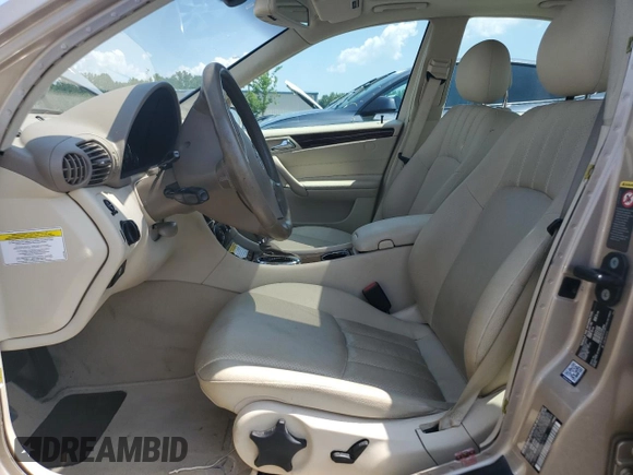 2005 Mercedes-Benz C 240 с VIN WDBRF61J65F607930, выставлен на аукционе Copart как лот 61647215 с пробегом 81 649 миль миль и Списание • Salvage title. История ставок и продаж доступна на DreamBid. Изображение 7.