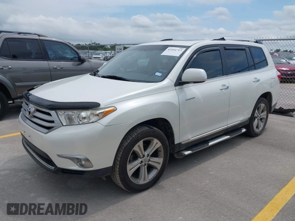 2011 Toyota Highlander Limited with VIN 5TDYK3EH6BS048213, listed as a IAAI auction lot 42454713 with 228,094 mi miles and . Bid and sale history available at DreamBid. Image 18.