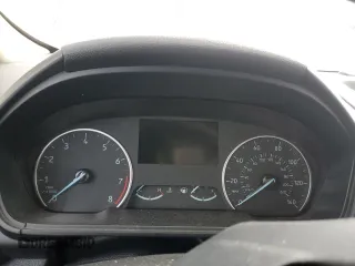 2019 Ford EcoSport SE z VIN MAJ3S2GE7KC299109, wystawiony jako Copart lot #47748965 z przebiegiem Nie podano mil oraz Szkody całkowita. Historia ofert i sprzedaży dostępna na DreamBid. Obrazek 9.
