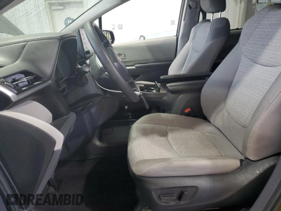 2023 Toyota Sienna LE with VIN 5TDKRKEC3PS146087, listed as a Copart auction lot 82426934 with 52,580 mi miles and Salvage Title. Bid and sale history available at carsss.com. Image 7.