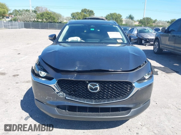 2024 Mazda CX-30 2.5 S Preferred Package with VIN 3MVDMBCM7RM680214, listed as a IAAI auction lot 41777292 with 5,500 mi miles. Bid and sale history available at carsss.com. Image 12.