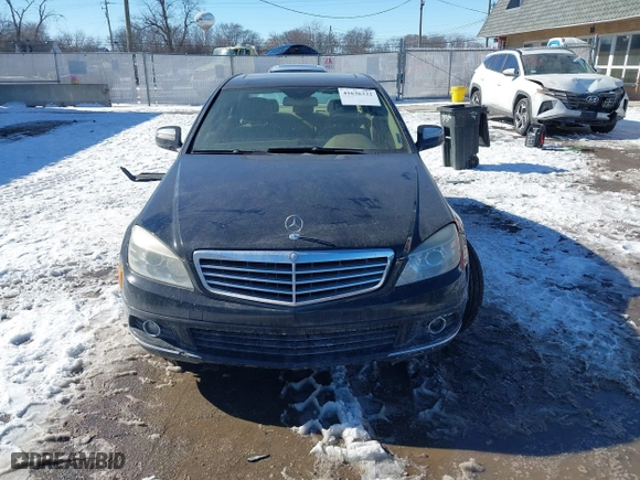 2008 Mercedes-Benz C-Class 3.0L Sport with VIN WDDGF54X38F132654, listed as a IAAI auction lot 41636322 with 184,131 mi miles. Bid and sale history available at carsss.com. Image 12.