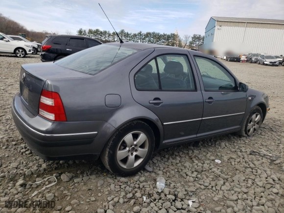 2004 Volkswagen Jetta Sedan GLS with VIN 3VWSA69M64M093685, listed as a Copart auction lot 81582084 with 119,870 mi miles and Salvage Title. Bid and sale history available at carsss.com. Image 3.