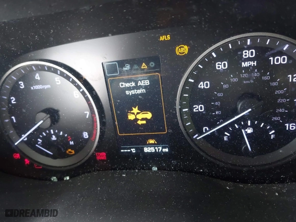2017 Hyundai Tucson Value with VIN KM8J33A22HU316495, listed as a IAAI auction lot 41896507 with 82,517 mi miles. Bid and sale history available at carsss.com. Image 7.