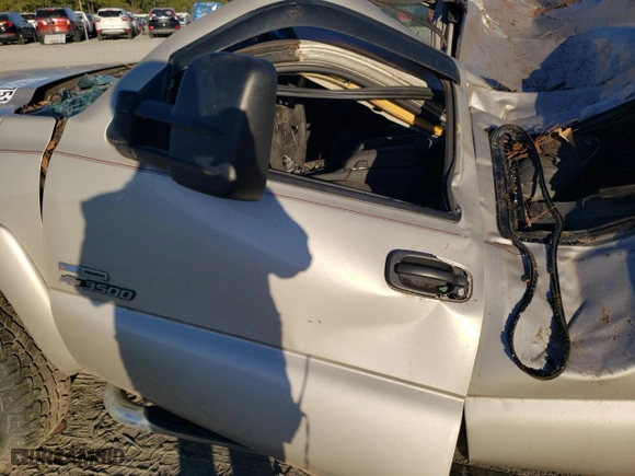 2006 Chevrolet Silverado 3500 SRW LT3 with VIN 1GCHK39D96E286303, listed as a Copart auction lot 74227514 with 0 mi miles and Salvage Title. Bid and sale history available at carsss.com. Image 7.
