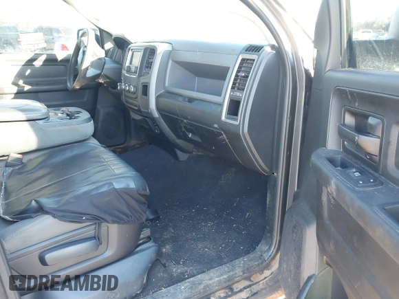 2018 Ram 1500 Express with VIN 3C6RR7KT7JG265063, listed as a IAAI auction lot 41388930 with 152,905 mi miles and . Bid and sale history available at DreamBid. Image 5.