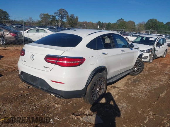 2018 Mercedes-Benz GLC with VIN WDC0J4KB2JF329875, listed as a IAAI auction lot 40844609 with 133,266 mi miles. Bid and sale history available at carsss.com. Image 4.