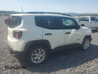 2020 Jeep Renegade Sport with VIN ZACNJBAB8LPL72924, listed as a Copart auction lot 59729075 with 153,257 mi miles and Salvage title. Bid and sale history available at DreamBid. Image 3.
