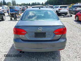 2013 Volkswagen Jetta SE with VIN 3VWDP7AJ3DM372896, listed as a IAAI auction lot 42520685 with 127,143 mi miles and . Bid and sale history available at DreamBid. Image 16.