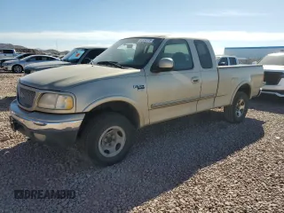 1999 Ford F-150 XL with VIN 2FTRX18L1XCA21305, listed as a Copart auction lot 44356815 with 250,838 mi miles and Salvage Title. Bid and sale history available at carsss.com. Image 1.