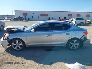 2014 Acura ILX Technology with VIN 19VDE1F72EE004913, listed as a IAAI auction lot 41421099 with 101,895 mi miles and . Bid and sale history available at DreamBid. Image 14.