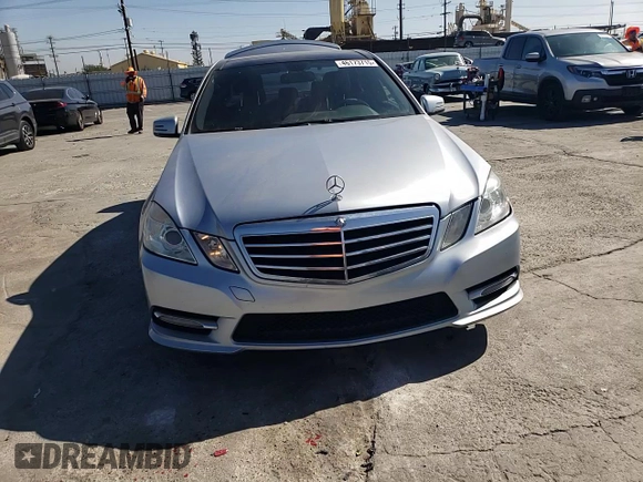 2013 Mercedes-Benz E-Class E 350 Luxury BlueTEC with VIN WDDHF2EB8DA694367, listed as a Copart auction lot 46173715 with 240,051 mi miles and Salvage Title. Bid and sale history available at carsss.com. Image 11.