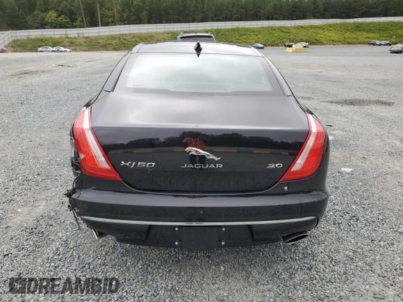 2019 Jaguar XJ Portfolio with VIN SAJWA2G77K8W17956, listed as a Copart auction lot 71780024 with 41,462 mi miles and Salvage Title. Bid and sale history available at DreamBid. Image 6.